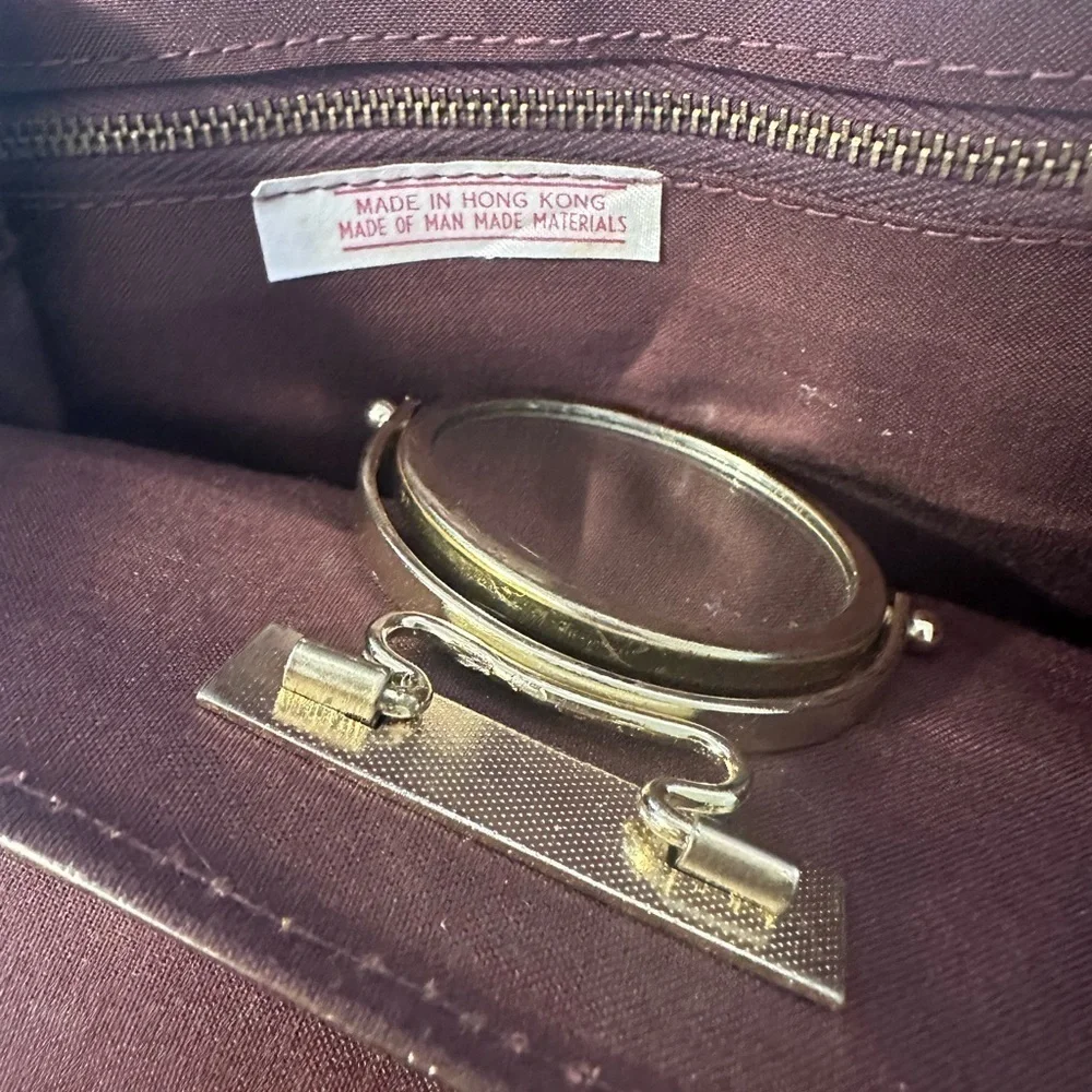 Gold Vintage Clutch Handbag with Inside Cosmetic Mirror Zipper Pocket Purse Bag